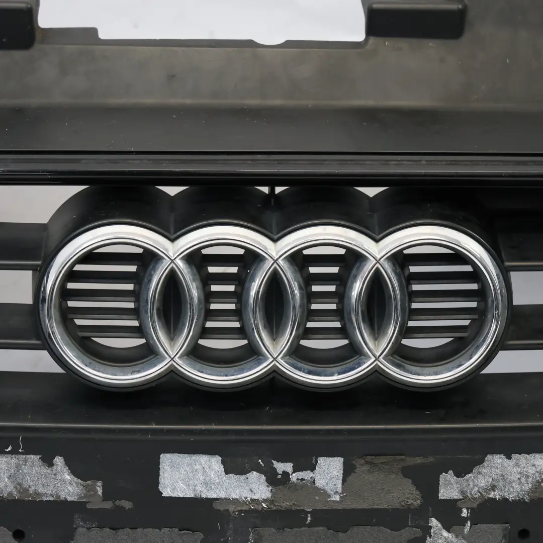 Audi TT 8J Frontstoßstange Mitte Oberer Kühlergrill Kühlertafel - SKU 8J0853651H - Teilenummer 8J0853651H
