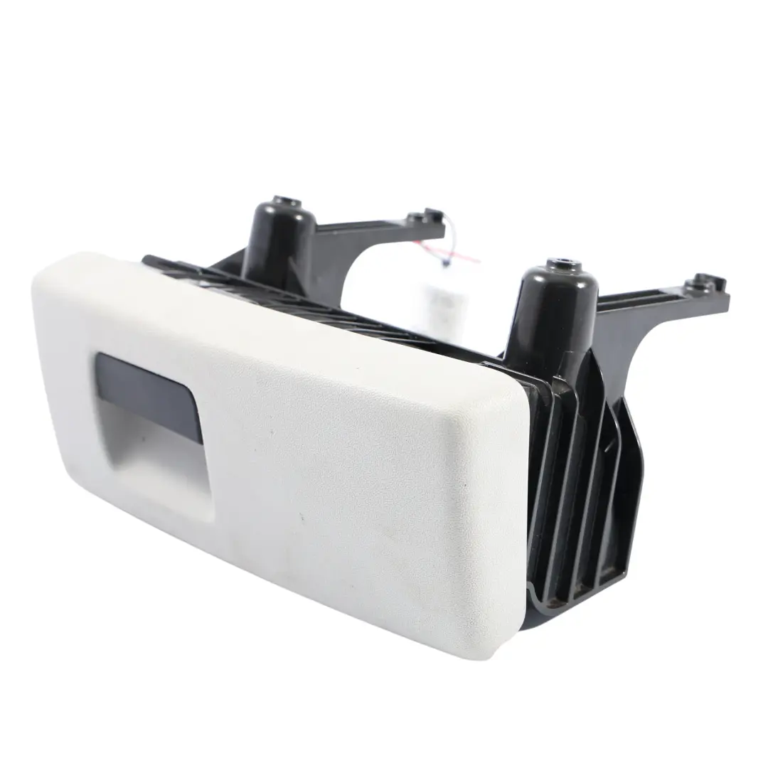 Audi A6 C6 Garniture Boîte Gants Rangement Siège Avant Droit Blanc - SKU 4F0882628 - Numéro de pièce 4F0882628