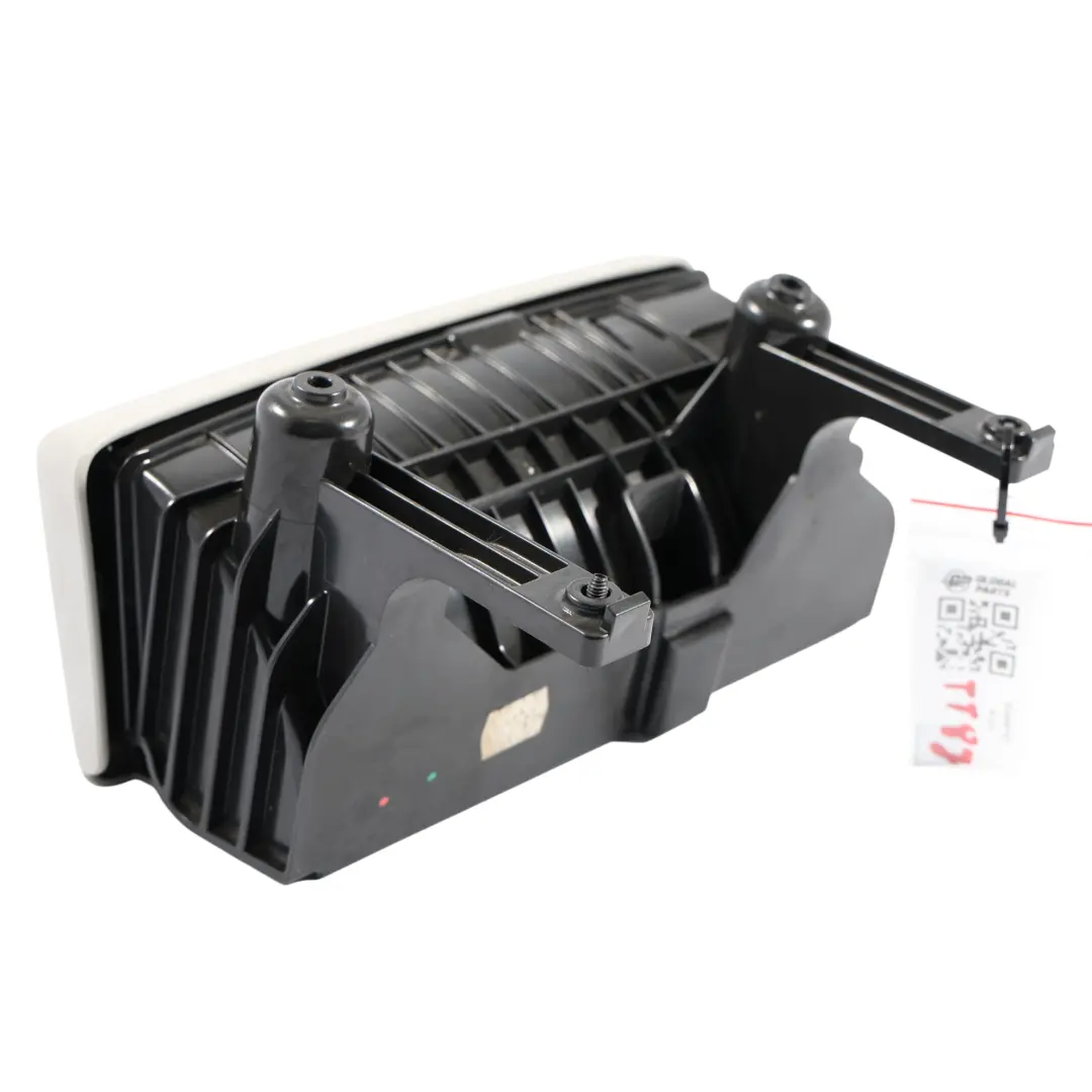 Embellecedor Guantera Para Asiento Delantero Derecho Blanco para Audi A6 C6 con número de pieza 4F0882628 Audi A6 C6 Embellecedor Guantera Para Asiento Delantero Derecho Blanco - SKU 4F0882628 - Número de pieza 4F0882628