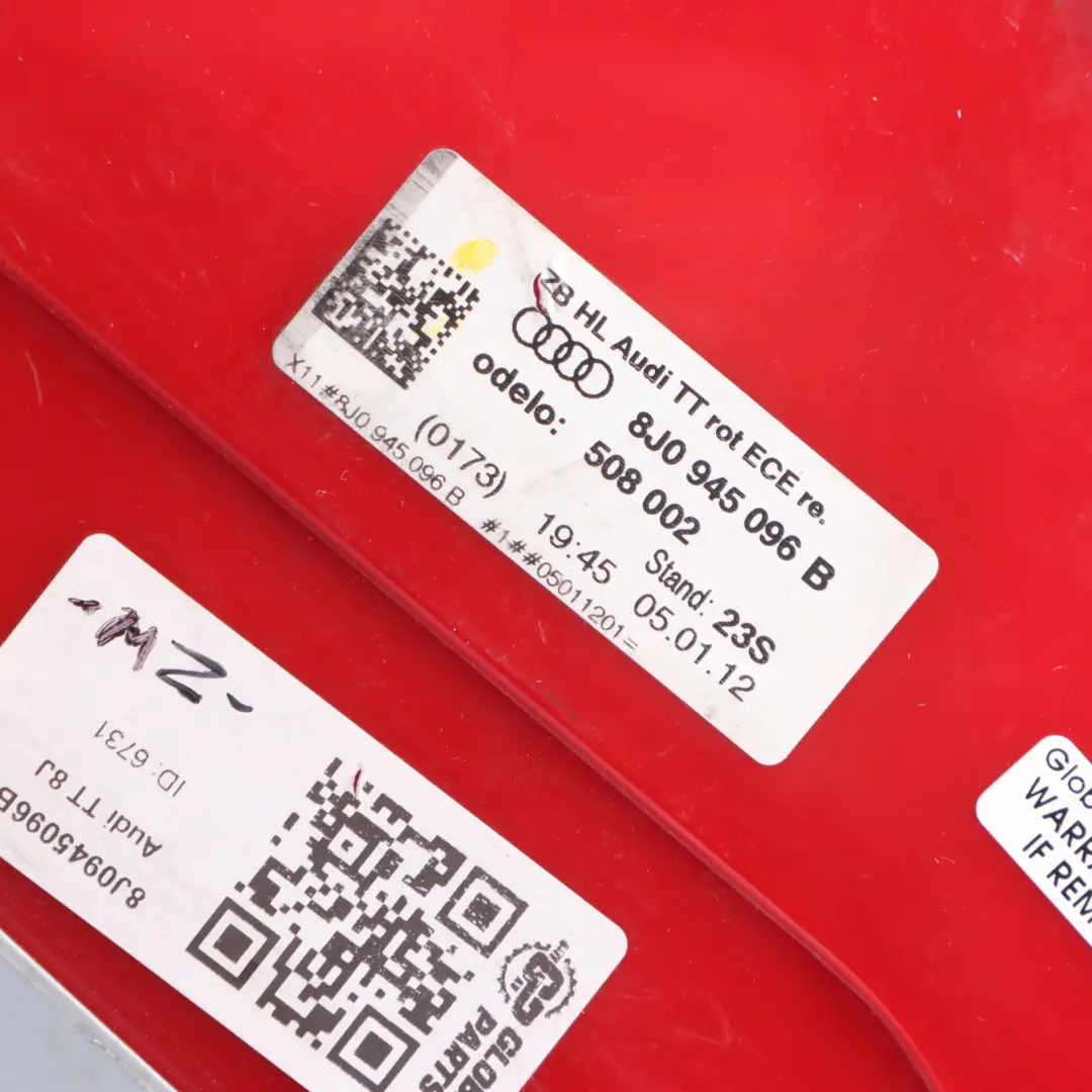 Lamp Right O/S Light Trunk Lid Boot Tailgate to Audi TT 8J Rear with Part number 8J0945096B Audi TT 8J Rear Lamp Right O/S Light Trunk Lid Boot Tailgate - SKU 8J0945096B - Part number 8J0945096B