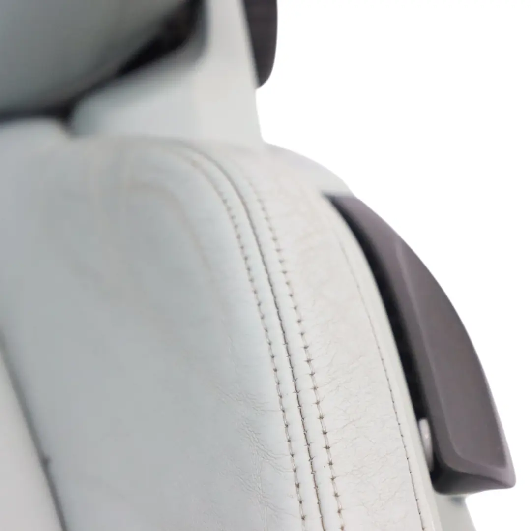 Siège Sport Avant Gauche Audi TT 8J Coupé En Cuir Feinnappa Bleu Glacier pour à propos du numéro de pièce 8J8881805A Siège Sport Avant Gauche Audi TT 8J Coupé En Cuir Feinnappa Bleu Glacier - SKU 8J8881805A-2 - Numéro de pièce 8J8881805A