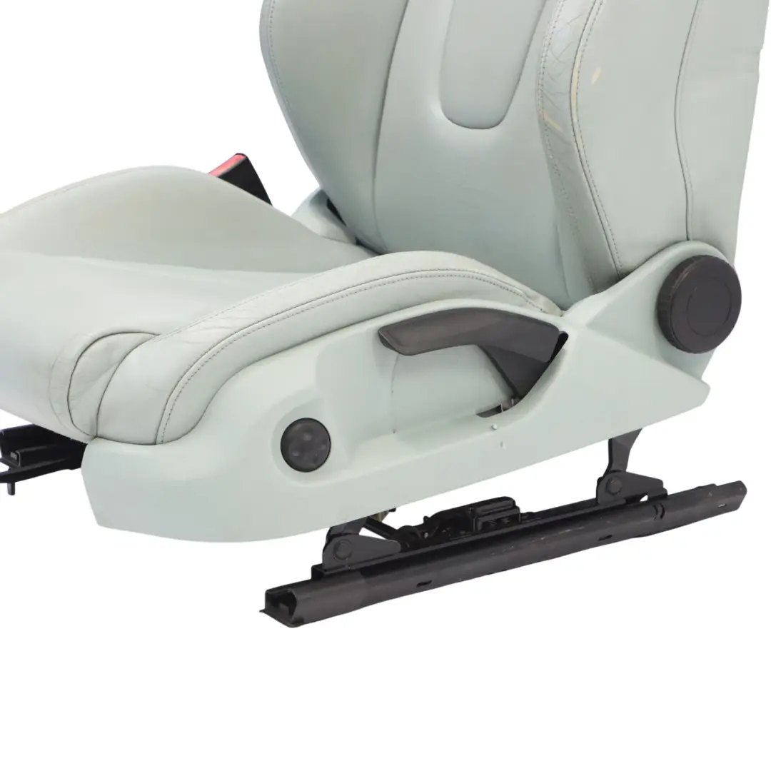 Fotel Sport Przód Lewy Feinnappa Skóra Błękit Lodowy do Audi TT 8J Coupe o numerze 8J8881805A Audi TT 8J Coupe Fotel Sport Przód Lewy Feinnappa Skóra Błękit Lodowy - SKU 8J8881805A-2 - Numer Części 8J8881805A