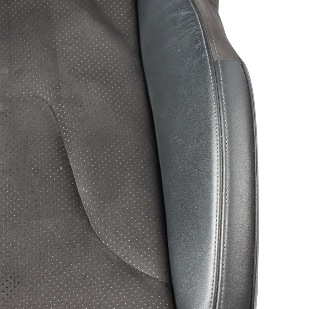 Asiento sport Audi TT 8J Coupe delantero derecho S-Line cuero negro para con número de pieza 8J8881806AJ Asiento sport Audi TT 8J Coupe delantero derecho S-Line cuero negro - SKU 8J8881806AJ - Número de pieza 8J8881806AJ