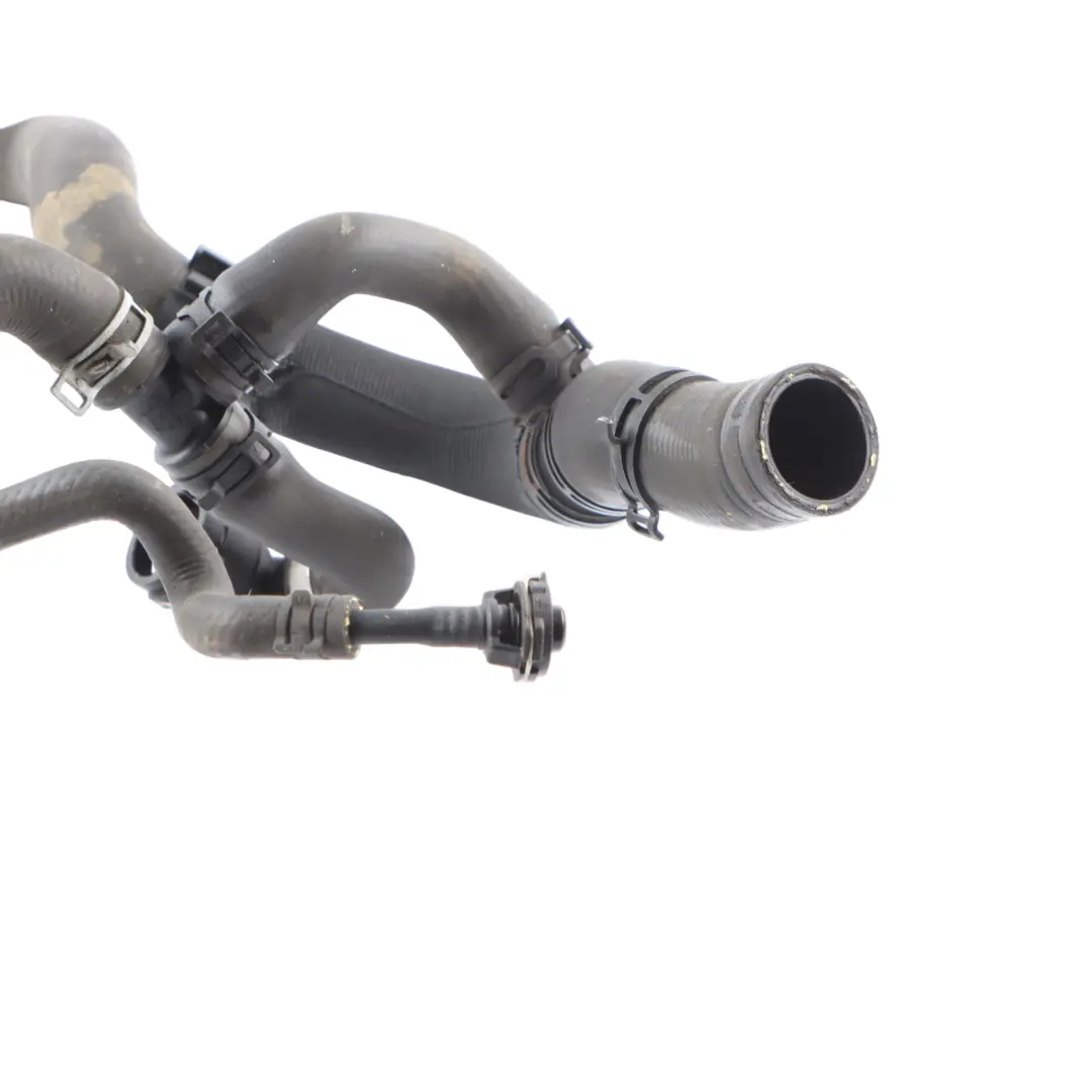 Audi A4 B8 Rura Wąż Przewód Wody - SKU 8K0122055B - Numer Części 8K0122055B