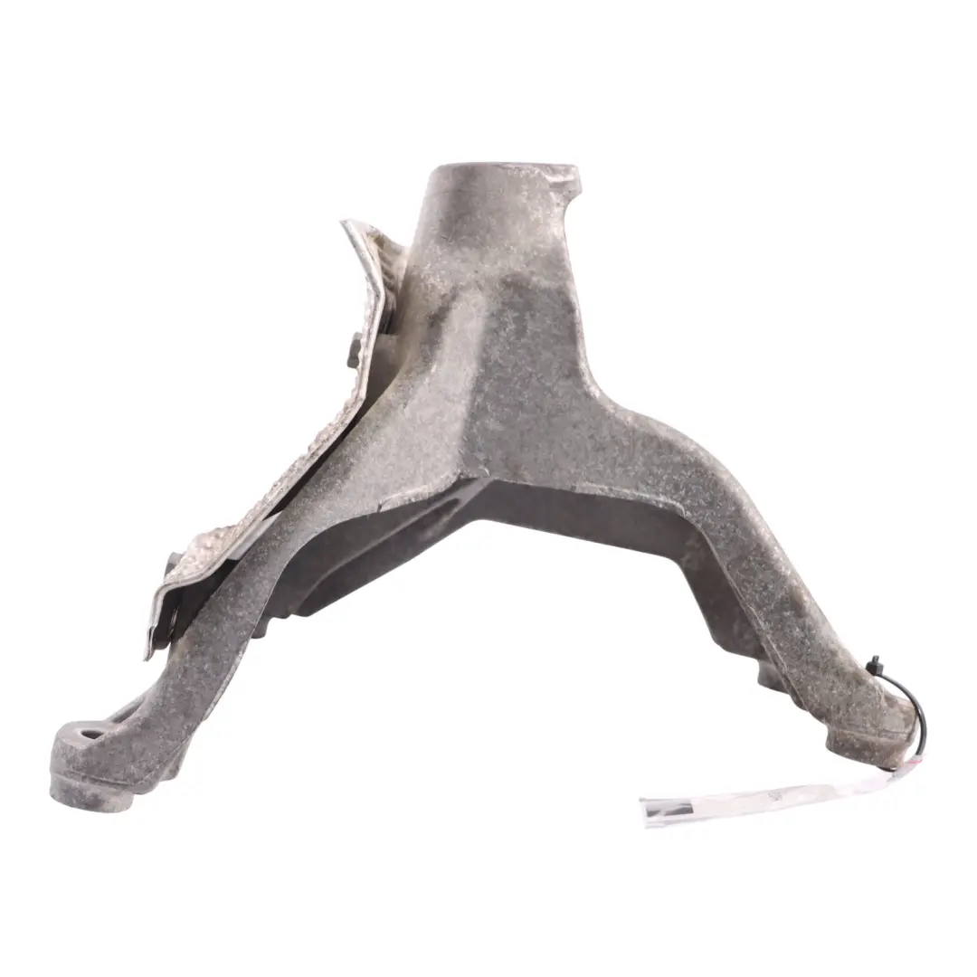 Mount Bracket Right O/S Holder to Audi A5 8T 2.0 TFSI Petrol Engine with Part number 8K0199308AL Audi A5 8T 2.0 TFSI Petrol Engine Mount Bracket Right O/S Holder - SKU 8K0199308AL - Part number 8K0199308AL