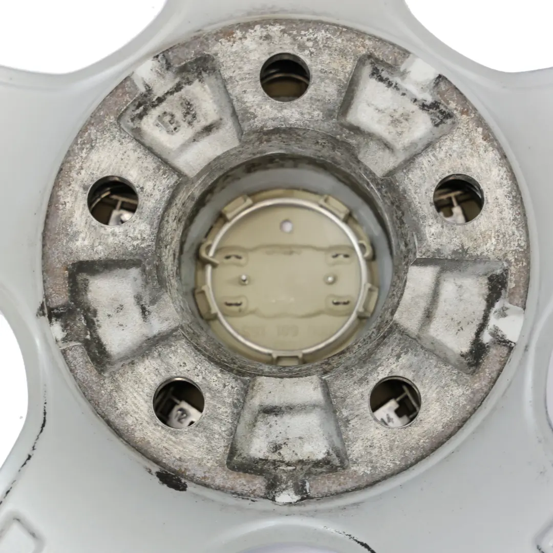 8K Silver Wheel Alloy Rim 17" ET:45 7,5J Star Spoke to Audi A4 B8 with Part number 8K0601025CE Audi A4 B8 8K Silver Wheel Alloy Rim 17" ET:45 7,5J Star Spoke - SKU 8K0601025CE-4 - Part number 8K0601025CE