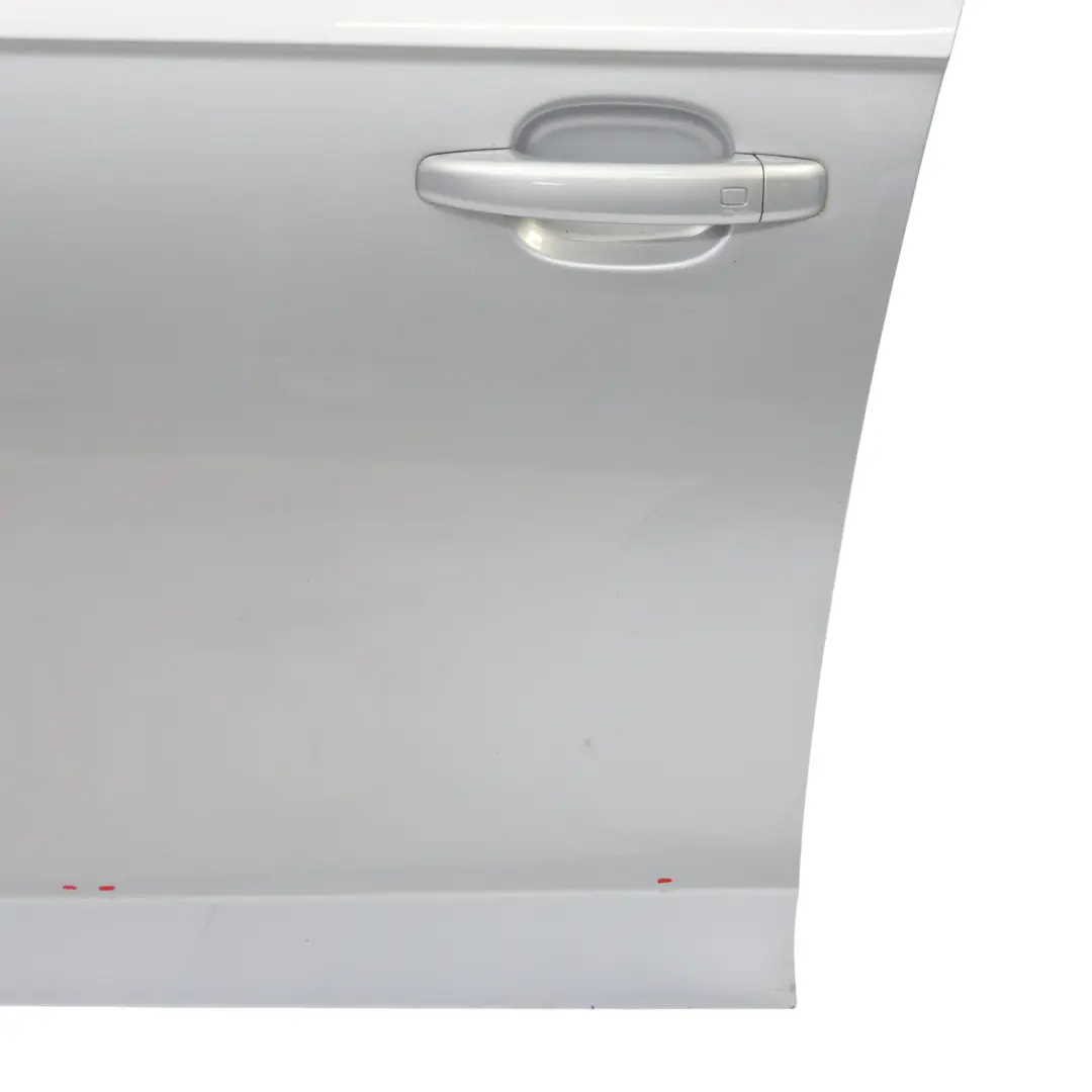Drzwi Lewe Przednie Foil Silver Srebrny - Z7G do Audi A4 B8 o numerze 8K0831051J Audi A4 B8 Drzwi Lewe Przednie Foil Silver Srebrny - Z7G - SKU 8K0831051J-FSI - Numer Części 8K0831051J