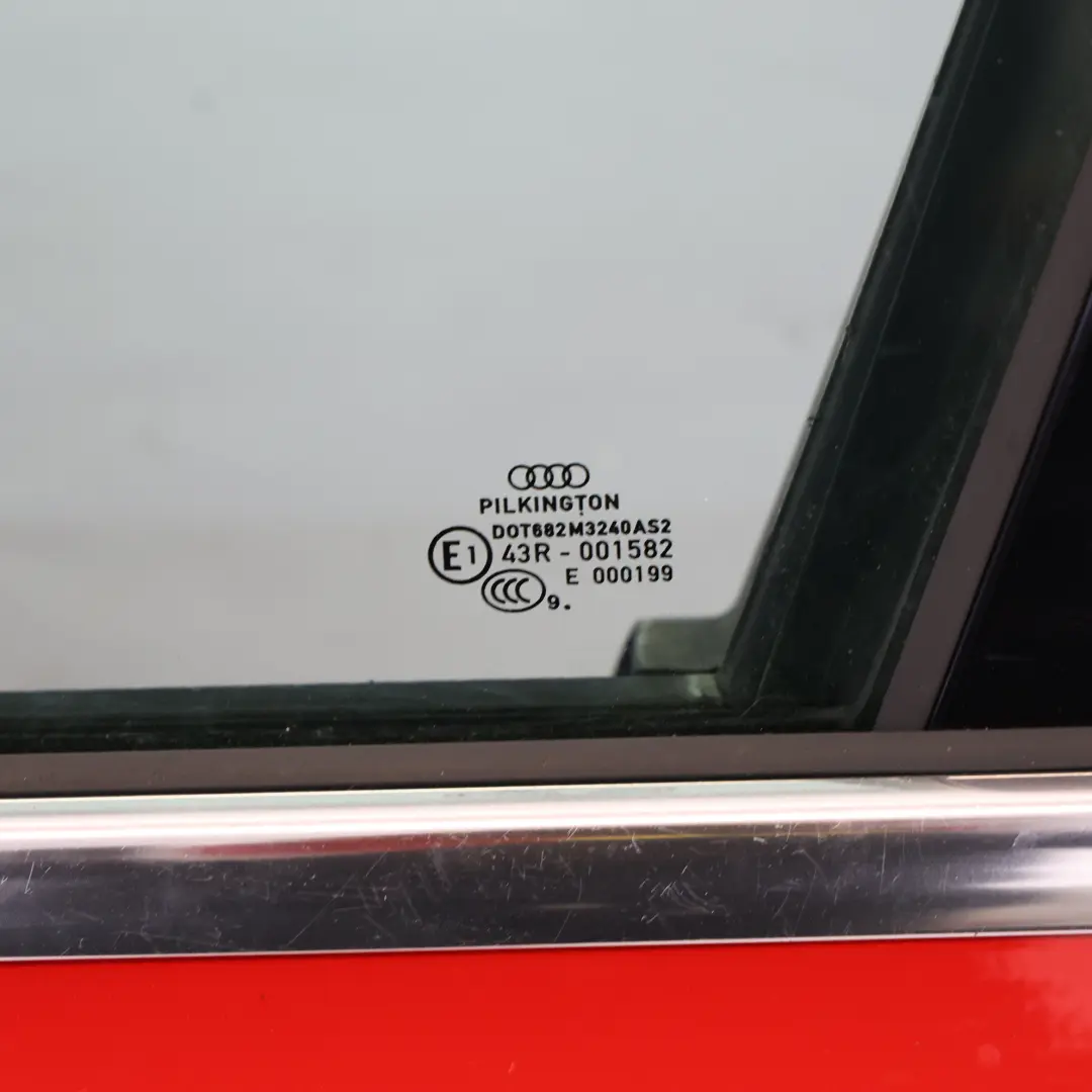 Audi A4 B8 Vordertür Links Türverkleidung Misano Red Pearl - Z3M - SKU 8K0831051J-MRE - Teilenummer 8K0831051J