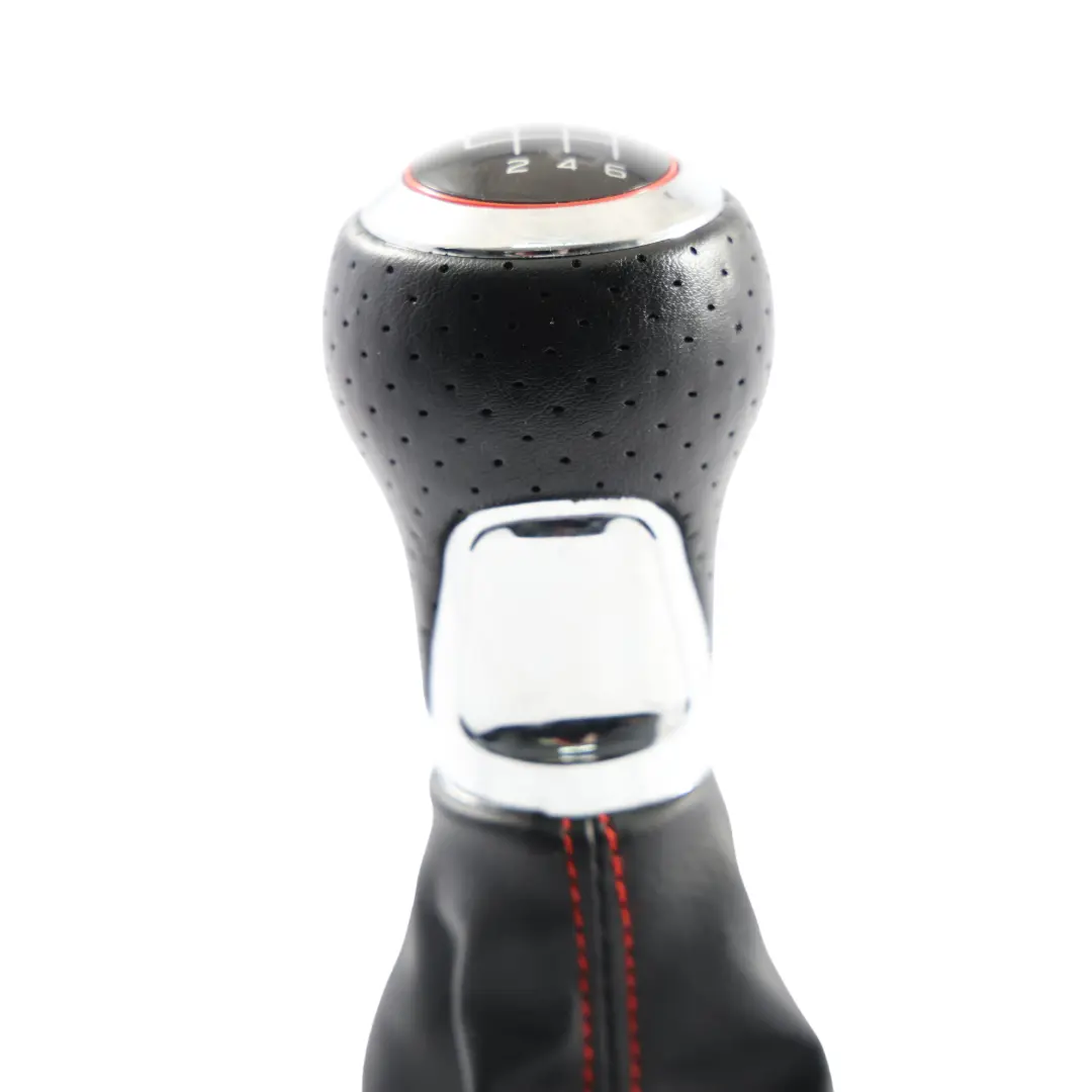 Maniglia Del Pomello Del Cambio A 6 Velocità In Pelle per Audi A4 B8 con numero di parte 8K0863278G Audi A4 B8 Maniglia Del Pomello Del Cambio A 6 Velocità In Pelle - SKU 8K0863278G-1 - Numero di parte 8K0863278G