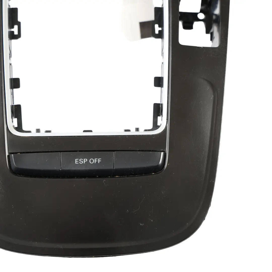 Osłona Panel Środkowy Ramka Środkowa Biegów do Audi A4 B8 o numerze 8K0864261 Audi A4 B8 Osłona Panel Środkowy Ramka Środkowa Biegów - SKU 8K0864261-3 - Numer Części 8K0864261