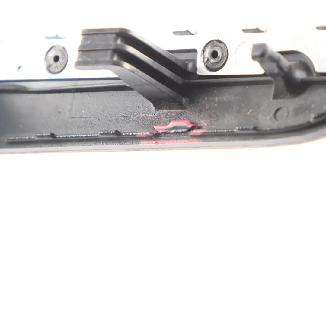 Embellecedor Puerta Delantera Decoración Tira Izquierda para Audi A5 8T con número de pieza 8K0867409J Audi A5 8T Embellecedor Puerta Delantera Decoración Tira Izquierda - SKU 8K0867409J - Número de pieza 8K0867409J