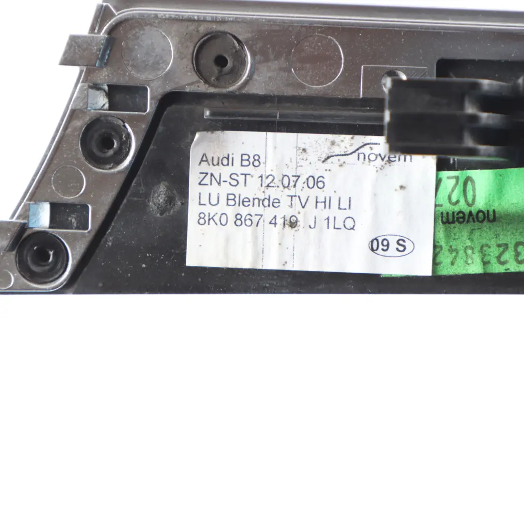 Striscia Copertura Della Scheda Porta Posteriore Sinistra per Audi A5 8T con numero di parte 8K0867419J Audi A5 8T Striscia Copertura Della Scheda Porta Posteriore Sinistra - SKU 8K0867419J - Numero di parte 8K0867419J