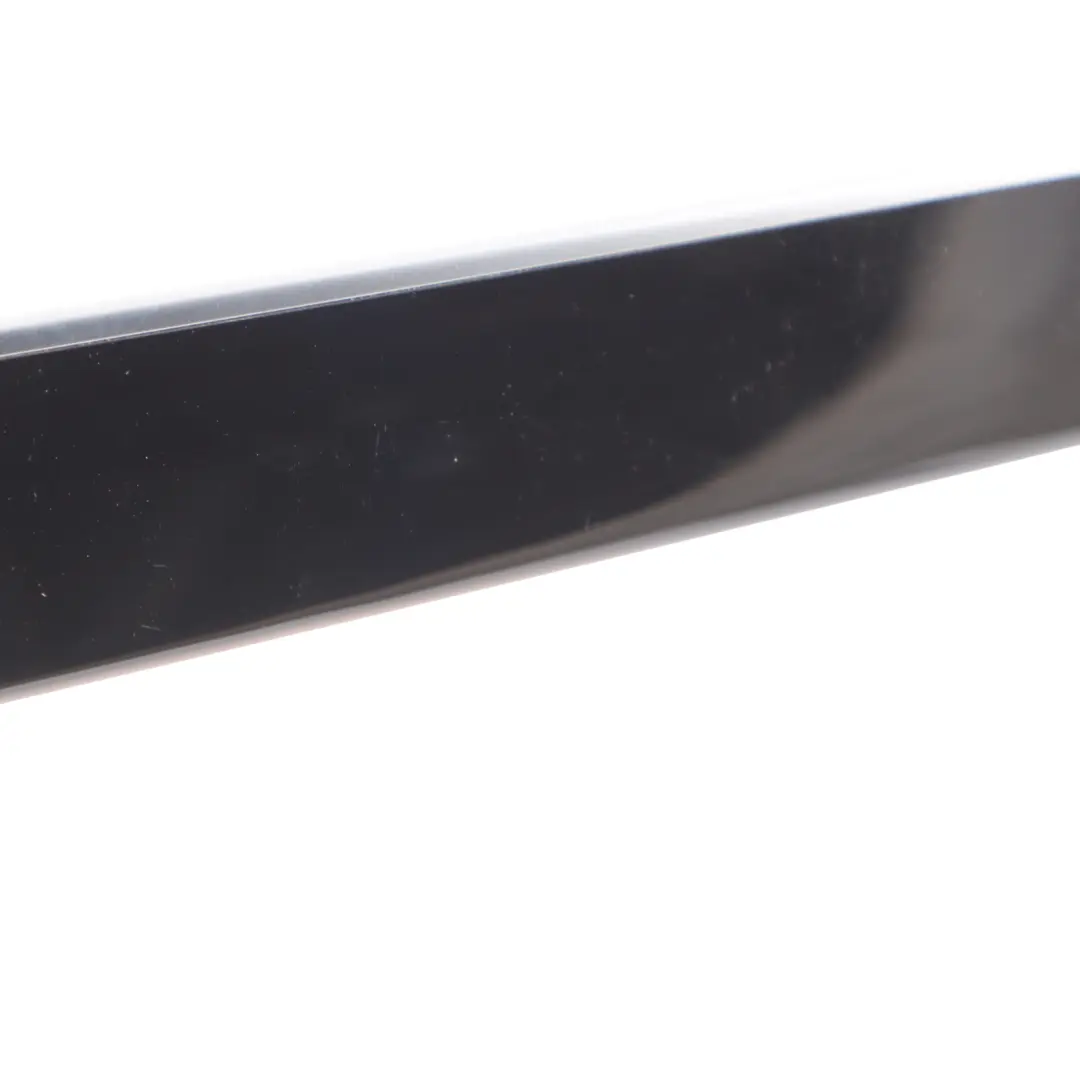 Striscia Rivestimento Della Scheda Porta Posteriore Destro per Audi A5 8T con numero di parte 8K0867420J Audi A5 8T Striscia Rivestimento Della Scheda Porta Posteriore Destro - SKU 8K0867420J - Numero di parte 8K0867420J