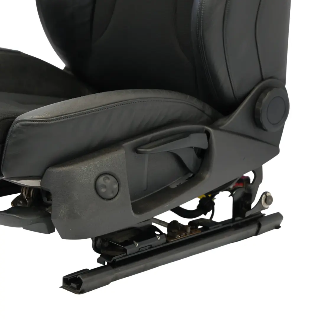 Front Seat S-Line Left N/S Half Leather Soul Black to Audi A4 B8 Sedan Sport with Part number 8K0881805Q Audi A4 B8 Sedan Sport Front Seat S-Line Left N/S Half Leather Soul Black - SKU 8K0881805Q-1 - Part number 8K0881805Q