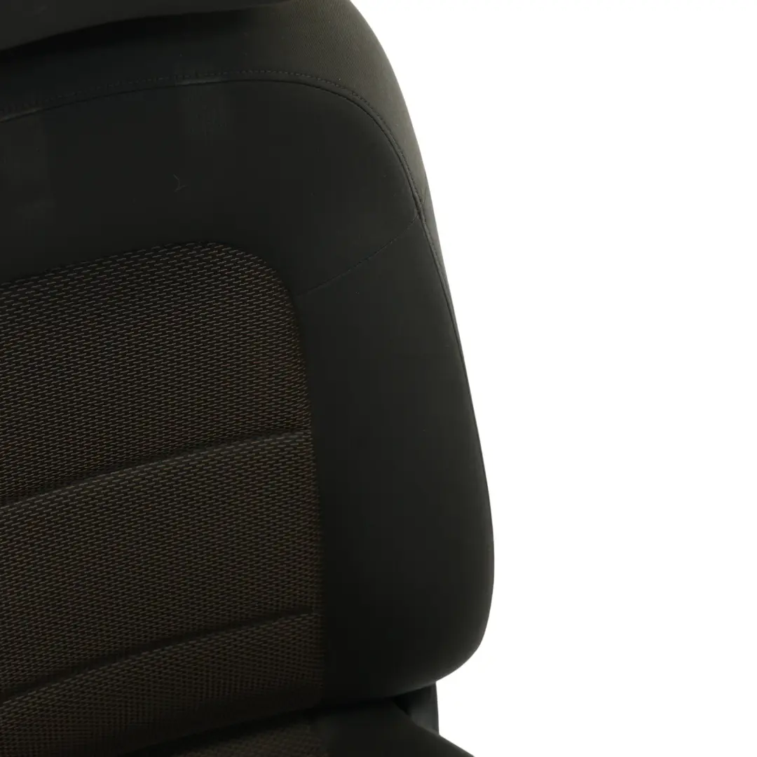 Siège Avant Droit En Tissu Noir pour Audi A4 B8 Avant à propos du numéro de pièce 8K0881806CP Audi A4 B8 Avant Siège Avant Droit En Tissu Noir - SKU 8K0881806CP-1 - Numéro de pièce 8K0881806CP