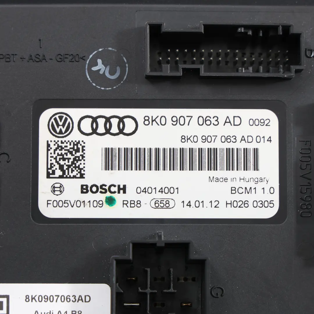 Body Control Comfort Unit Module BCM Convenience Unit to Audi A4 B8 with Part number 8K0907063AD Audi A4 B8 Body Control Comfort Unit Module BCM Convenience Unit - SKU 8K0907063AD - Part number 8K0907063AD