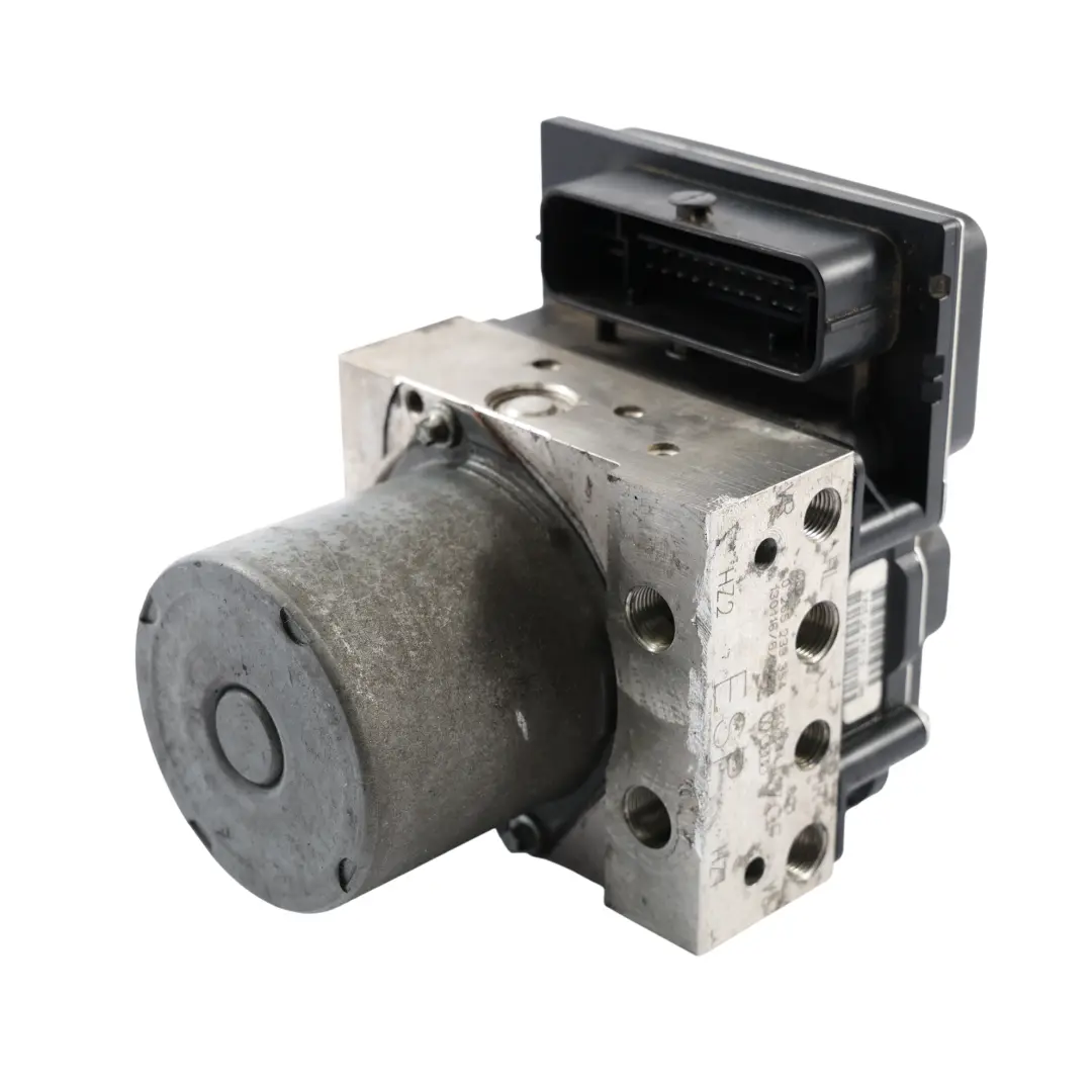 Audi A4 B8 A5 8T Pompe Module ABS Commande Hydraulique Freinage - SKU 8K0907379CG - Numéro de pièce 8K0907379CG