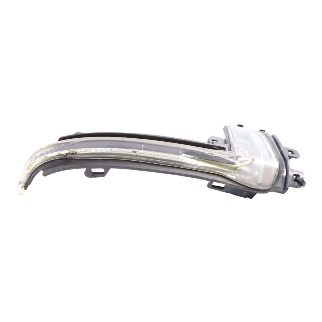 Audi A4 B8 Phare Clignotant Avant Droit - SKU 8K0949102C - Numéro de pièce 8K0949102C