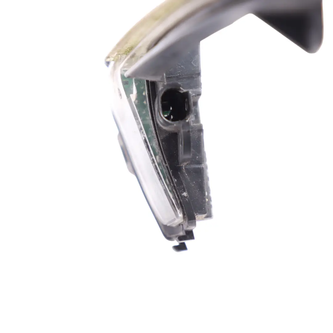 Luz Delantera Derecha Indicador De Giro para Audi A4 B8 con número de pieza 8K0949102C Audi A4 B8 Luz Delantera Derecha Indicador De Giro - SKU 8K0949102C - Número de pieza 8K0949102C