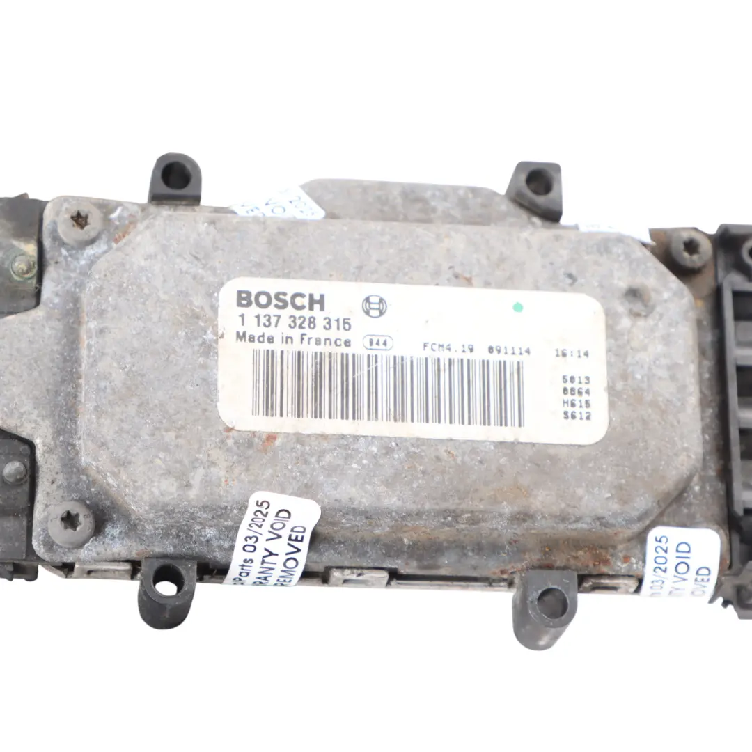 Radiator Cooling Fan Electric Motor Fan Engine 8K0959501E to Audi A4 B8 A5 8T with Part number 8K0959455E Audi A4 B8 A5 8T Radiator Cooling Fan Electric Motor Fan Engine 8K0959501E - SKU 8K0959455E - Part number 8K0959455E