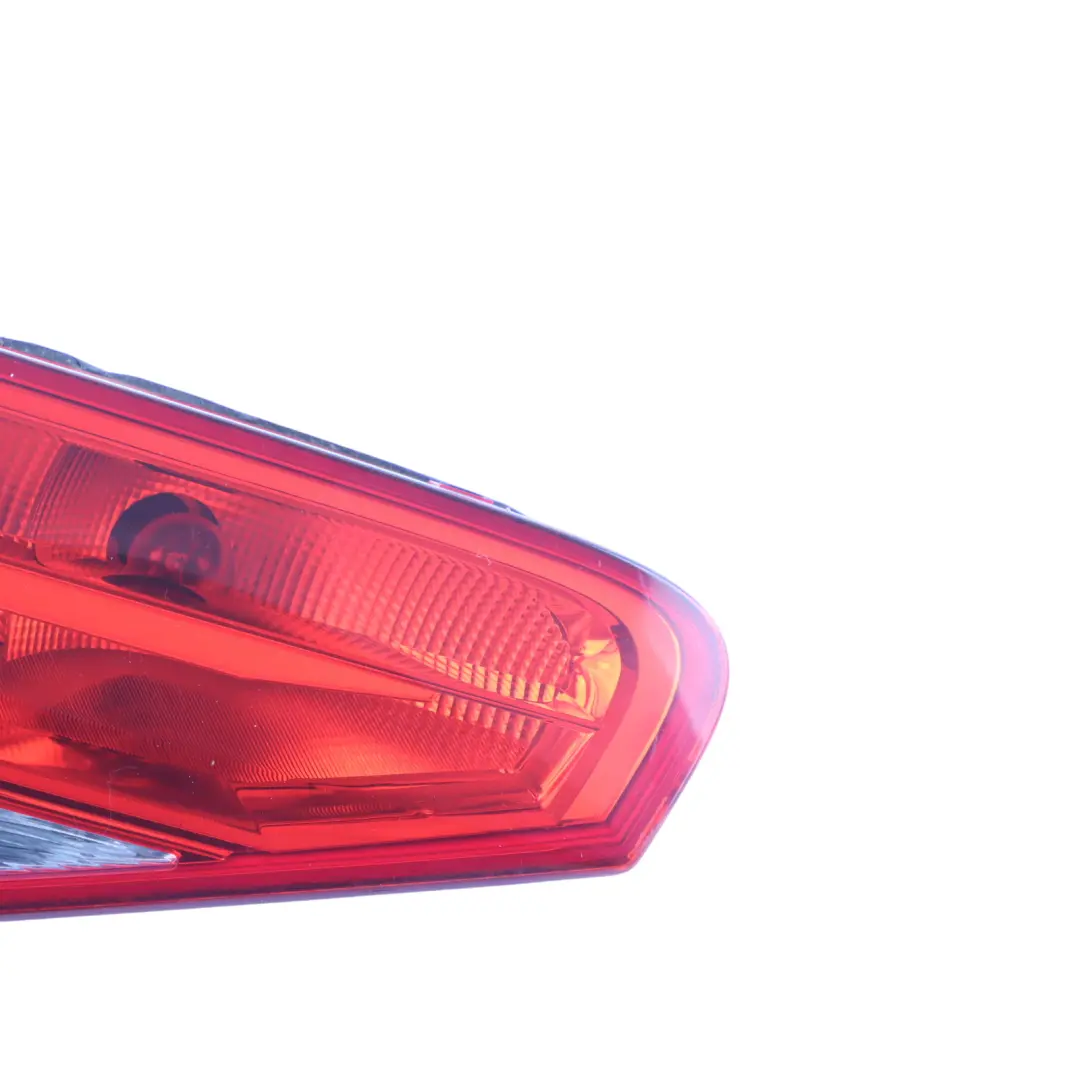 Audi A4 B8 Sedan Tylna Lewa Lampa Klapy Bagażnika - SKU 8K5945093AA - Numer Części 8K5945093AA