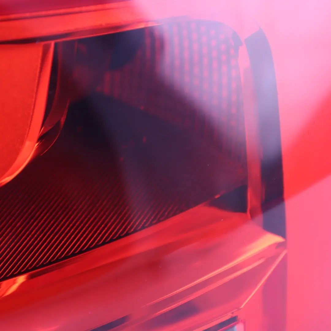 Audi A4 B8 Sedan Lampa Prawy Tył - SKU 8K5945096AA - Numer Części 8K5945096AA