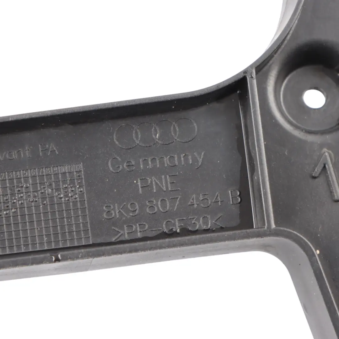 Lateral Bumper Mount Bracket Guide Rear Right O/S to Audi A4 B8 Avant with Part number 8K9807454B Audi A4 B8 Avant Lateral Bumper Mount Bracket Guide Rear Right O/S - SKU 8K9807454B - Part number 8K9807454B