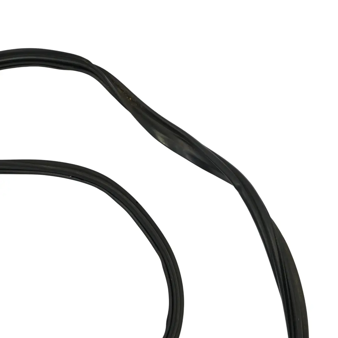 Joint D'Étanchéité En Caoutchouc Pour Coffre De Voiture pour Audi A4 B8 à propos du numéro de pièce 8K9827705F Audi A4 B8 Joint D'Étanchéité En Caoutchouc Pour Coffre De Voiture - SKU 8K9827705F - Numéro de pièce 8K9827705F