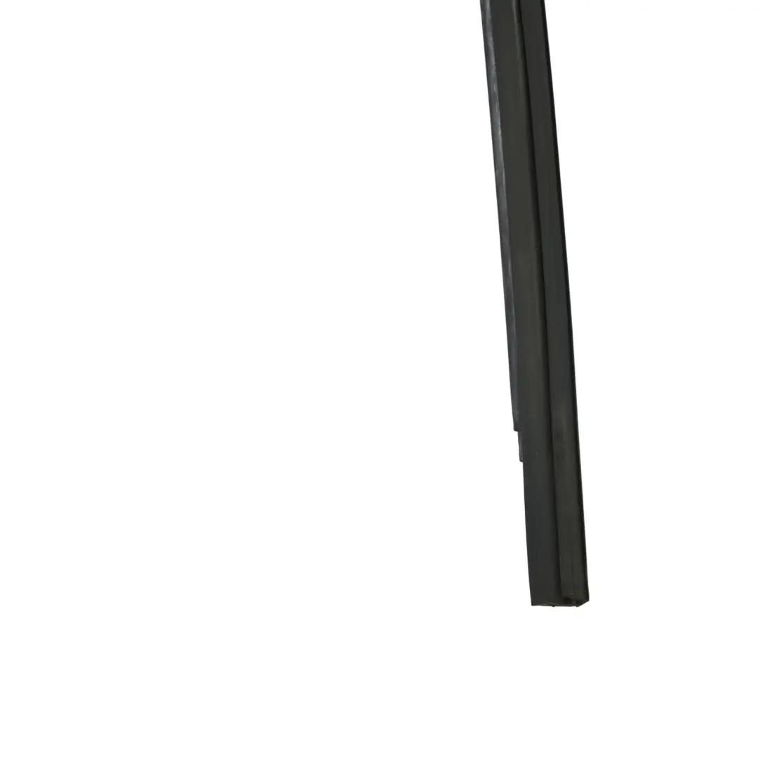 Junta De Ventana De Puerta Trasera Derecha para Audi A4 B8 con número de pieza 8K9839440F Audi A4 B8 Junta De Ventana De Puerta Trasera Derecha - SKU 8K9839440F - Número de pieza 8K9839440F