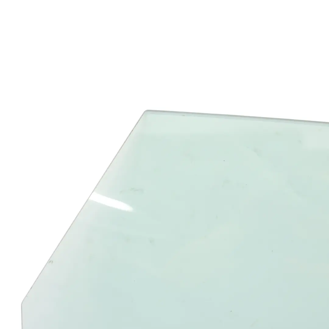 Vitre De Lunette Arrière Droite AS2 Modèle Audi A4 B8 Avant - SKU 8K9845206E - Numéro de pièce 8K9845206E