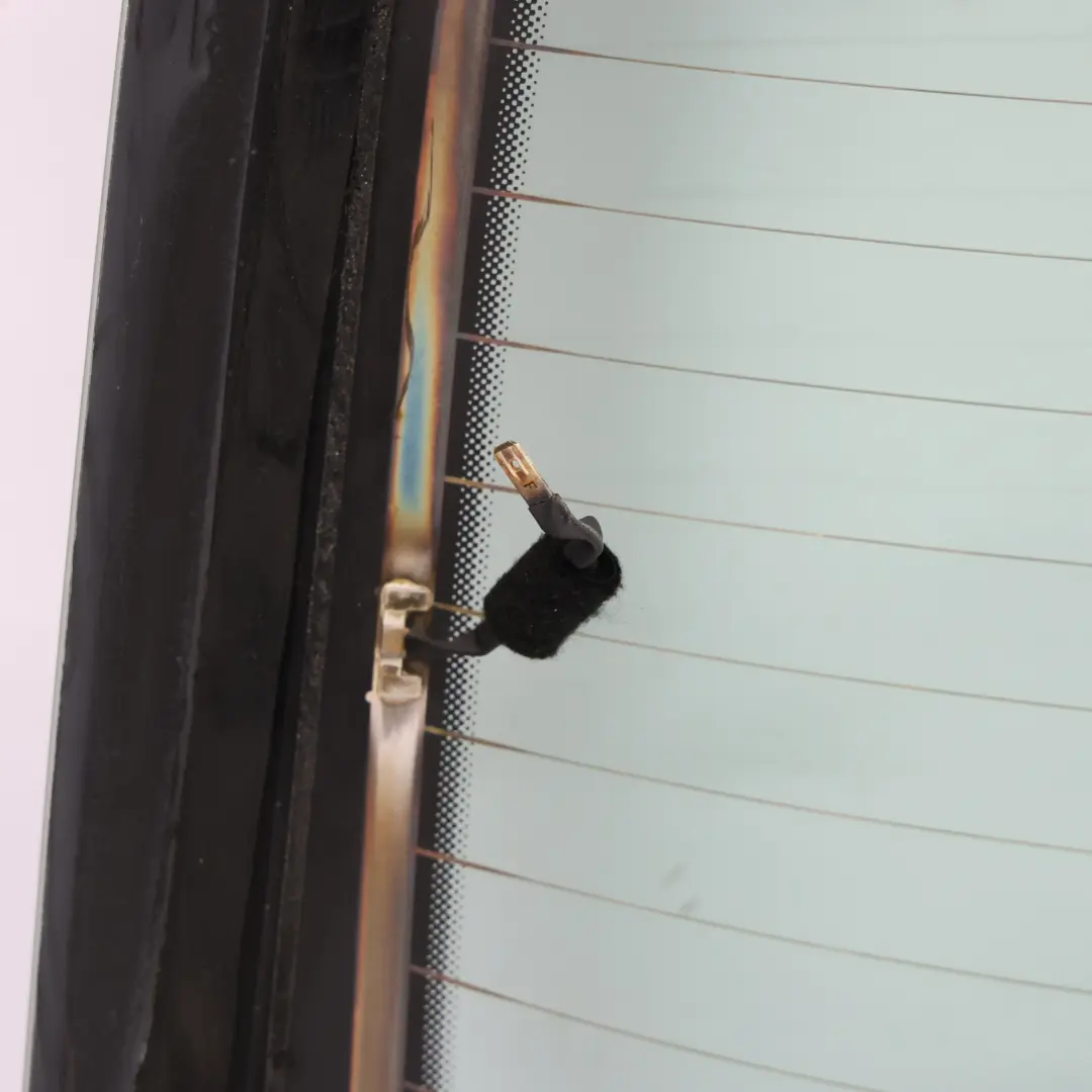 Window Boot Trunk Lid Glass Glazing AS2 to Audi A4 B8 Avant Rear with Part number 8K9845501 Audi A4 B8 Avant Rear Window Boot Trunk Lid Glass Glazing AS2 - SKU 8K9845501 - Part number 8K9845501