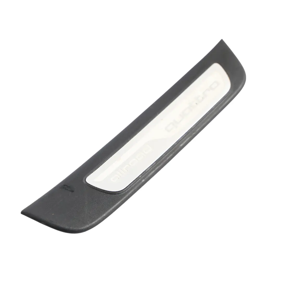 Porta Posteriore Destra Piastra Sill Strip Allroad Quattro per Audi A4 B8 Avant con numero di parte 8K9853376 Audi A4 B8 Avant Porta Posteriore Destra Piastra Sill Strip Allroad Quattro - SKU 8K9853376 - Numero di parte 8K9853376