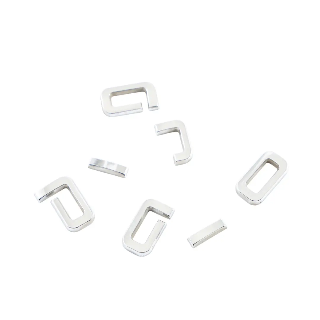 Lettrage Coffre Logo Chrome Audi A6 C6 Allroad - SKU 8K9853735 - Numéro de pièce 8K9853735