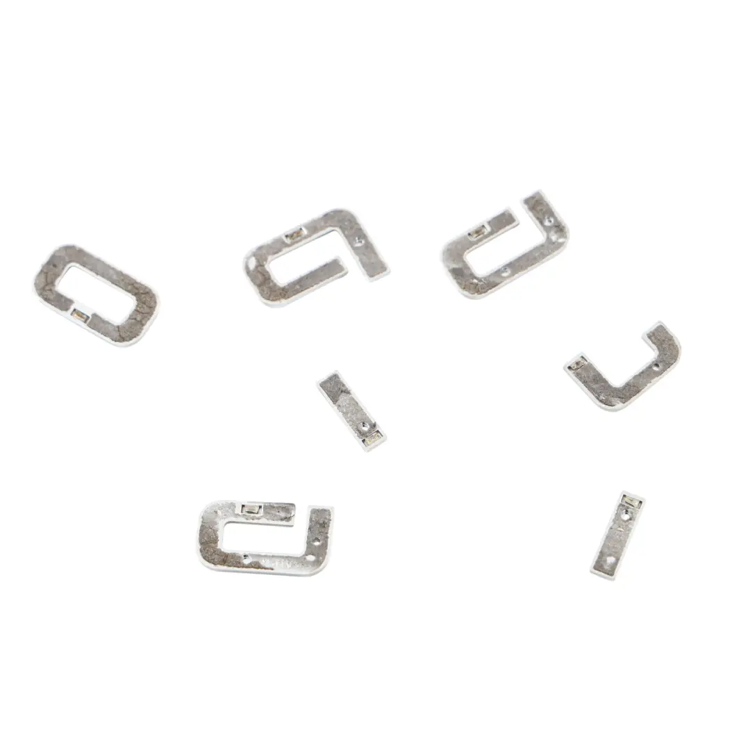 Audi A6 C6 Allroad Napis Logo Na Klapę Bagażnika Chrom - SKU 8K9853735 - Numer Części 8K9853735
