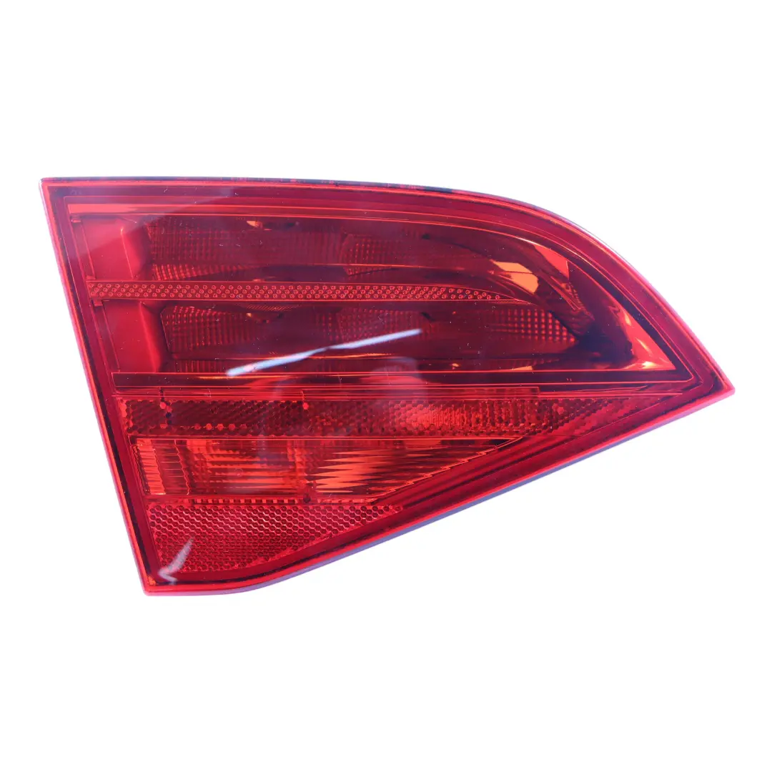 Rücklicht hinten links Lampe Heckklappe für Audi A4 B8 Avant mit Teilenummer 8K9945093 Audi A4 B8 Avant Rücklicht hinten links Lampe Heckklappe - SKU 8K9945093 - Teilenummer 8K9945093