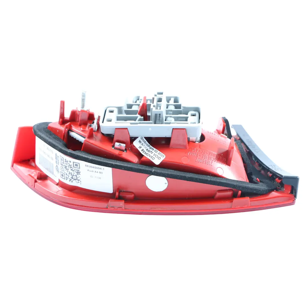 Fanale Posteriore Destro Portellone Posteriore per Audi A4 B8 Avant con numero di parte 8K9945094 Audi A4 B8 Avant Fanale Posteriore Destro Portellone Posteriore - SKU 8K9945094-1 - Numero di parte 8K9945094