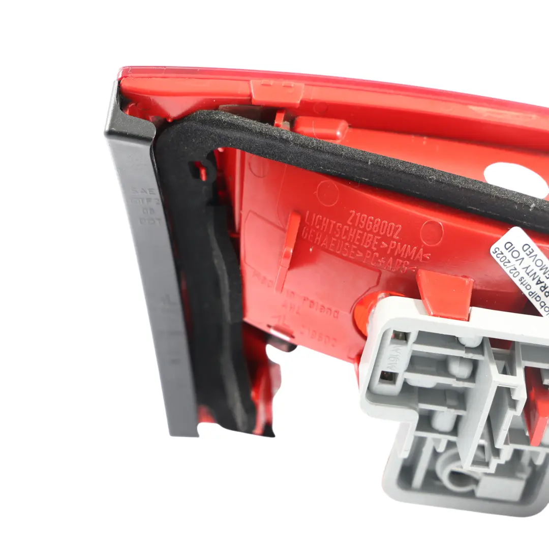 Audi A4 B8 Avant Tail Light Rear Right Lamp Tailgate - SKU 8K9945094-1 - Número de pieza 8K9945094