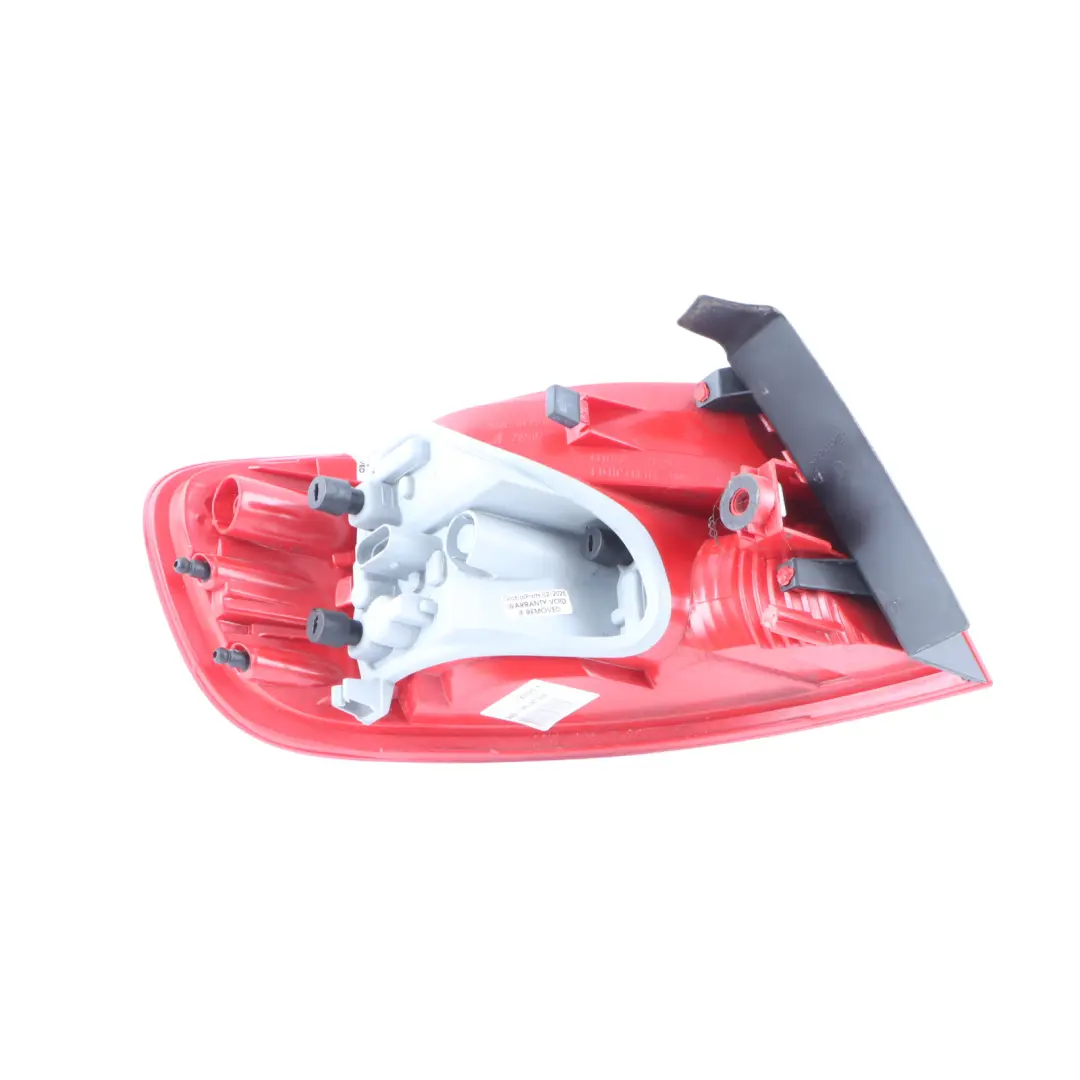 Audi A4 B8 Lampa Tylna Panel Boczny Tylna Prawa Lampa Tylna - SKU 8K9945096 - Numer Części 8K9945096