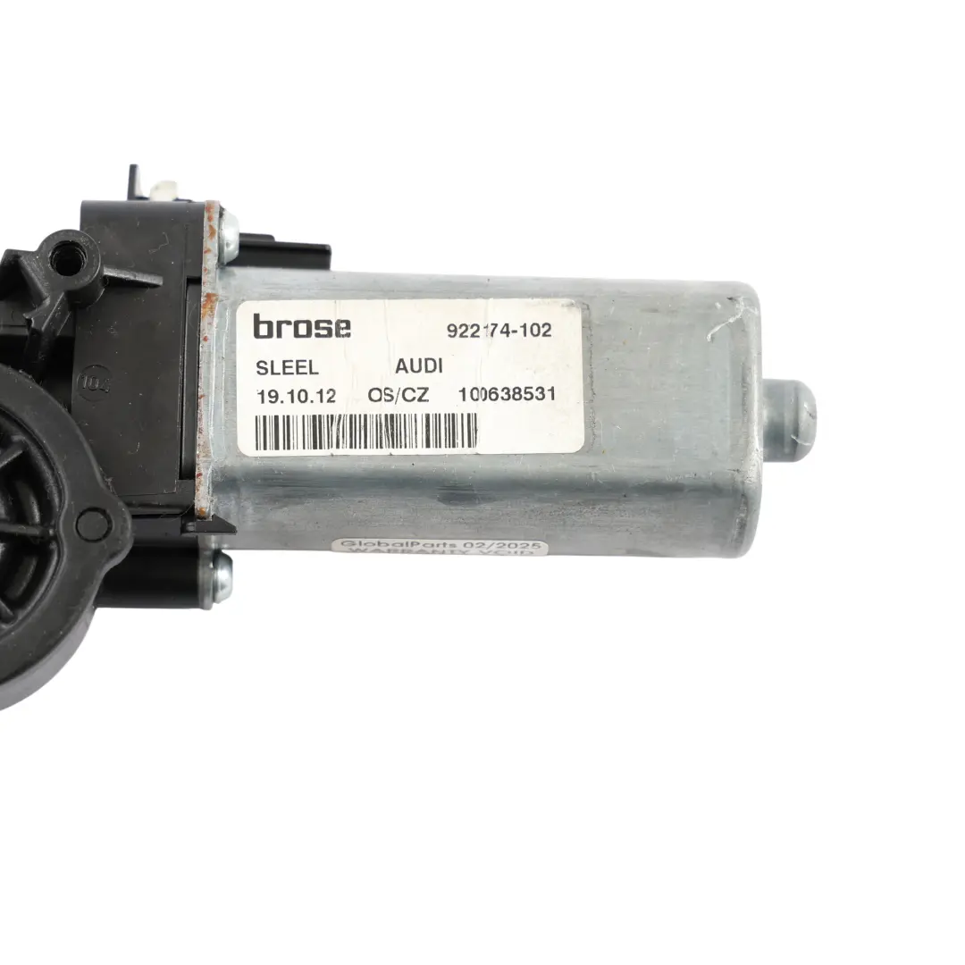 Audi A7 4G8 Front Seat Adjuster Electric Motor Control Right O/S 922174-102 - SKU 8K0959762A - Part number 8KD959762A