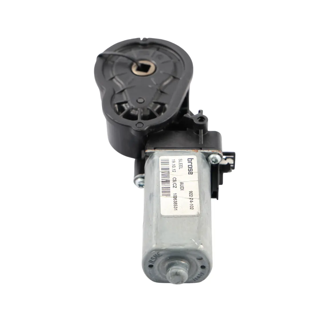 Audi A7 4G8 Front Seat Adjuster Electric Motor Control Right O/S 922174-102 - SKU 8K0959762A - Part number 8KD959762A