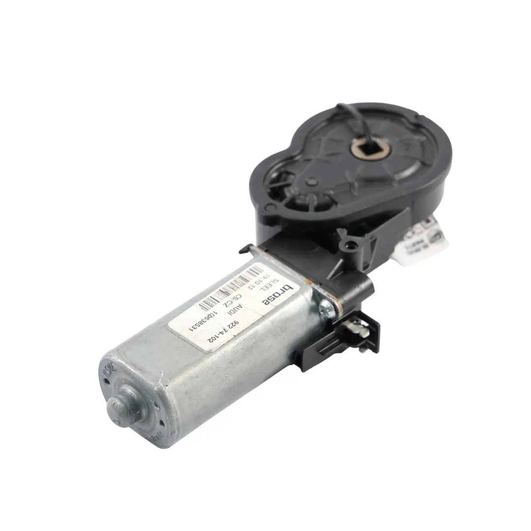 Audi A7 4G8 Front Seat Adjuster Electric Motor Control Right O/S 922174-102 - SKU 8K0959762A - Part number 8KD959762A