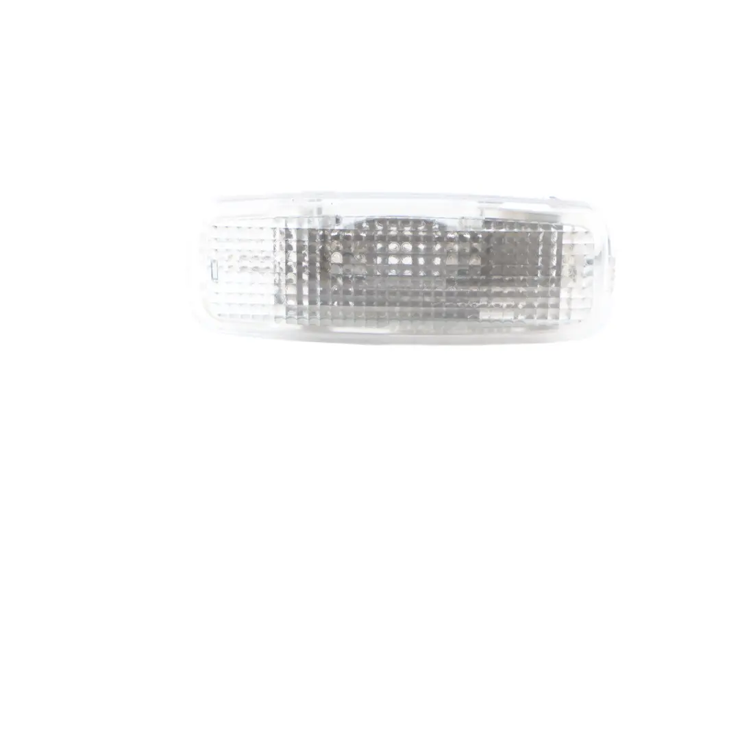 Lumière Intérieure Du Miroir De Courtoisie Audi A4 B6 - SKU 8L0947105A - Numéro de pièce 8L0947105A