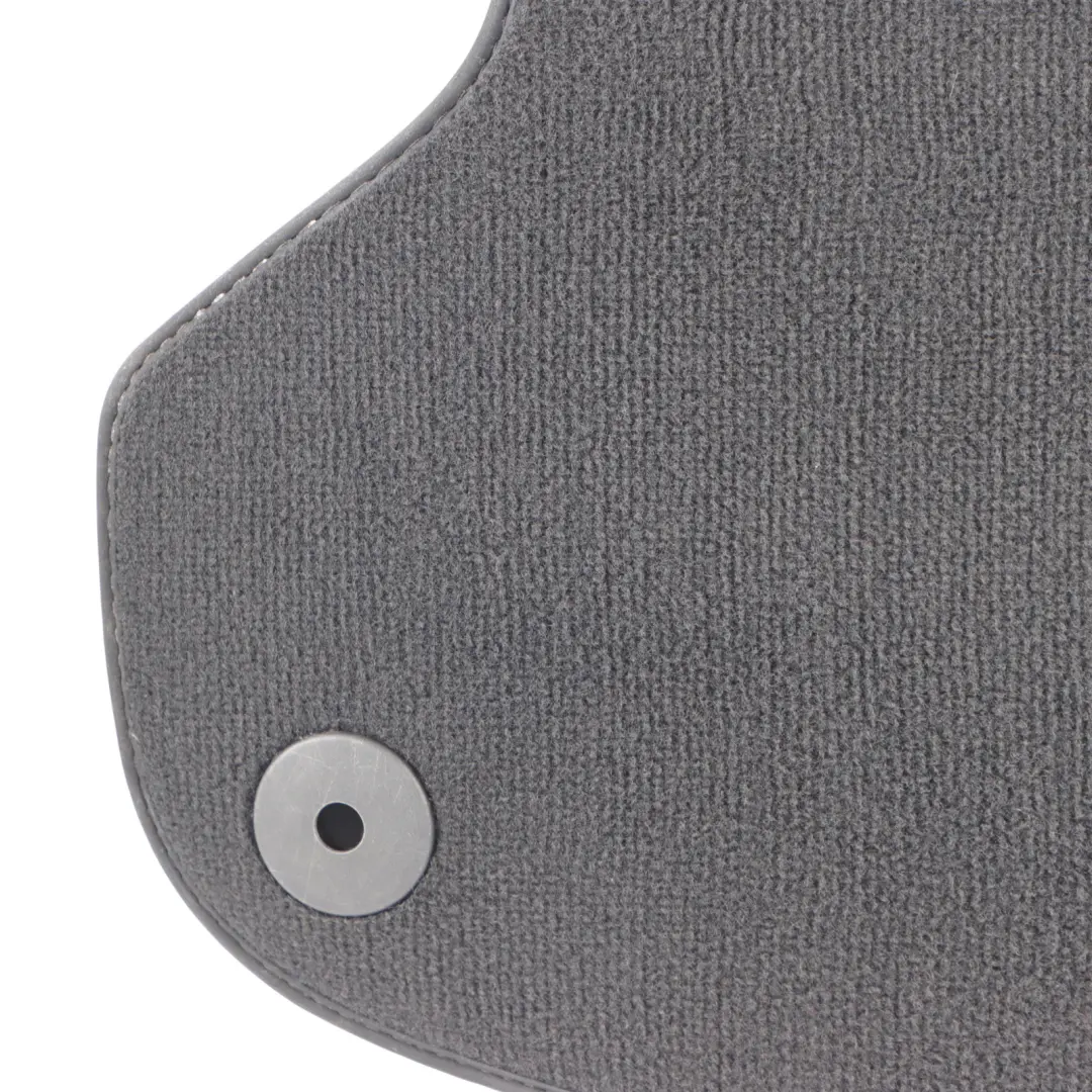 Floor Mats Interior Rear Floor Mat Carpet Cover Set Black to Audi A3 8P with Part number 8P0864450 Audi A3 8P Floor Mats Interior Rear Floor Mat Carpet Cover Set Black - SKU 8P0864450 - Part number 8P0864450