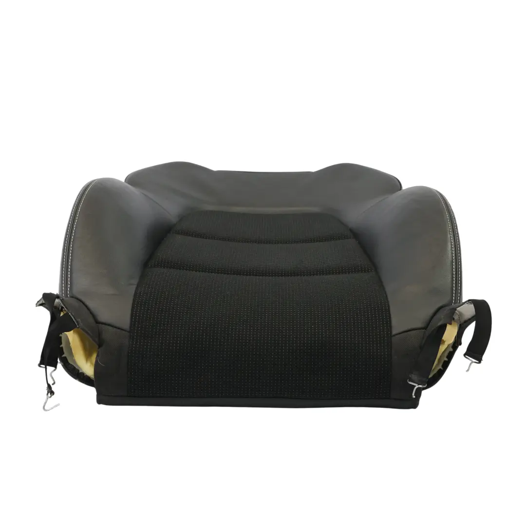 Audi A3 8P Tapa Respaldo Delantero Tela S Line Izquierda - SKU 8P0881805CT - Número de pieza 8P0881805CT