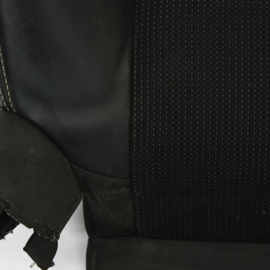 Audi A3 8P Housse De Dossier Avant En Tissu S Line Côté Droite - SKU 8P0881806CT - Numéro de pièce 8P0881806CT