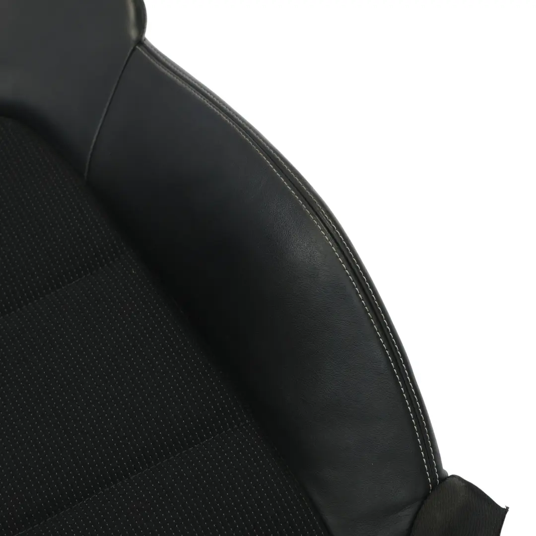 Audi A3 8P Housse De Dossier Avant En Tissu S Line Côté Droite - SKU 8P0881806CT - Numéro de pièce 8P0881806CT
