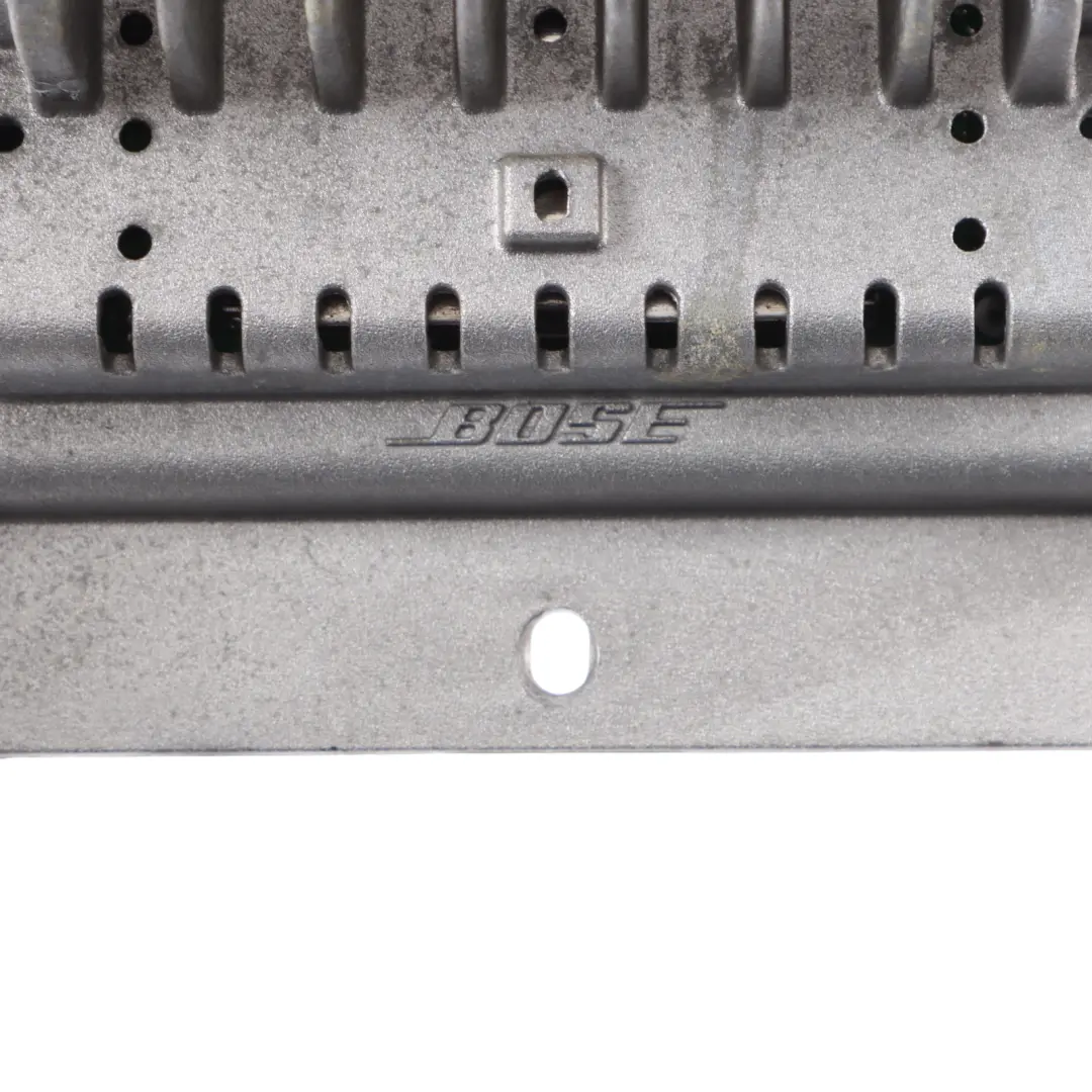 Moduł Wzmacniacz Radia Dźwięku BOSE do Audi S3 8P o numerze 8P4035223B Audi S3 8P Moduł Wzmacniacz Radia Dźwięku BOSE - SKU 8P4035223B - Numer Części 8P4035223B