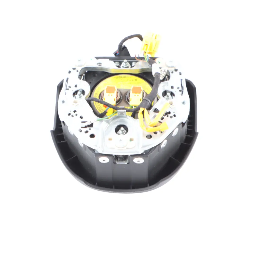 Driver's Steering Wheel Air Module Unit to Audi A3 8P with Part number 8P7880201H Audi A3 8P Driver's Steering Wheel Air Module Unit - SKU 8P7880201H - Part number 8P7880201H