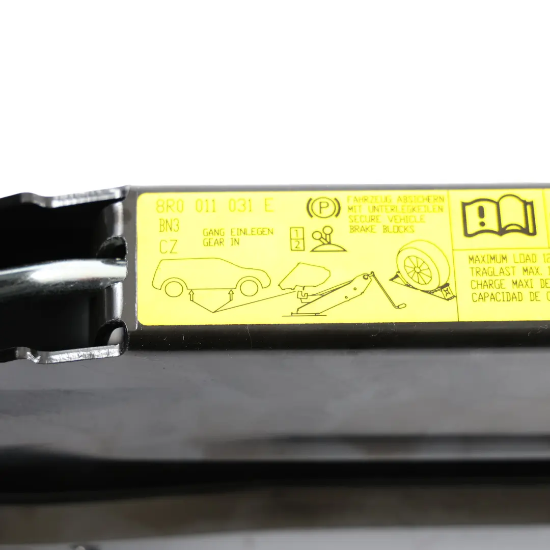 Sollevamento Emergenza Ruota Strumento Sollevamento per Audi Q5 8R Auto con numero di parte 8R0011031E Audi Q5 8R Auto Sollevamento Emergenza Ruota Strumento Sollevamento - SKU 8R0011031E - Numero di parte 8R0011031E