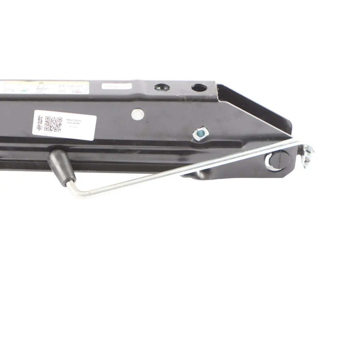 Lifting Jack Emergency Wheel Lift Tool to Audi Q5 8R Car with Part number 8R0011031K Audi Q5 8R Car Lifting Jack Emergency Wheel Lift Tool - SKU 8R0011031K - Part number 8R0011031K